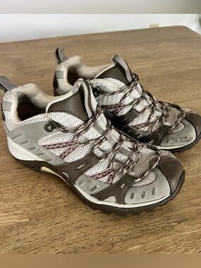 Women’s Merrell Siren Hiking Shoes